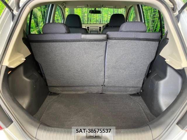 Nissan TIIDA 2012-01 326893-10