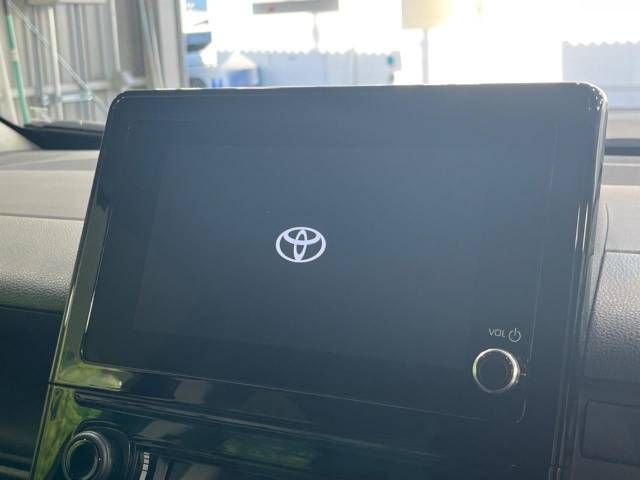 Toyota SIENTA 2023-03 182819-2