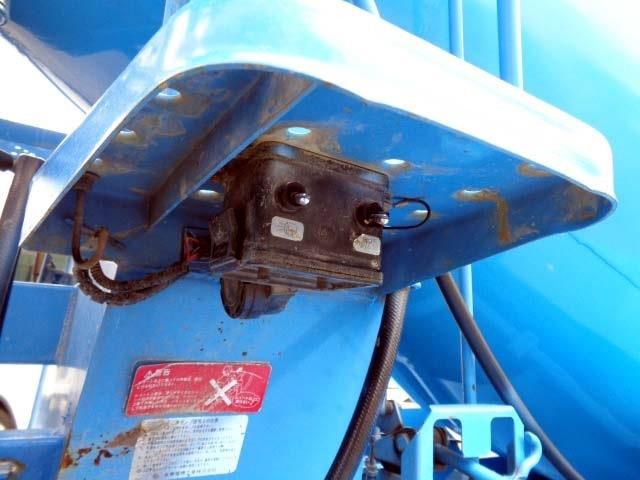Isuzu ELF TRUCK 2014-06 189203-11