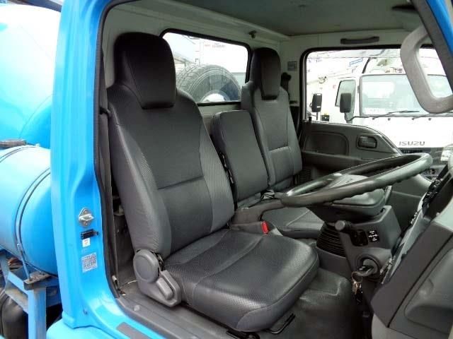 Isuzu ELF TRUCK 2014-06 189203-4