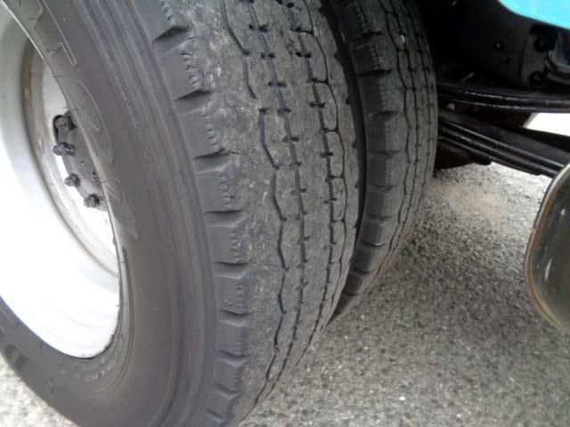 Isuzu ELF TRUCK 2014-06 189203-20