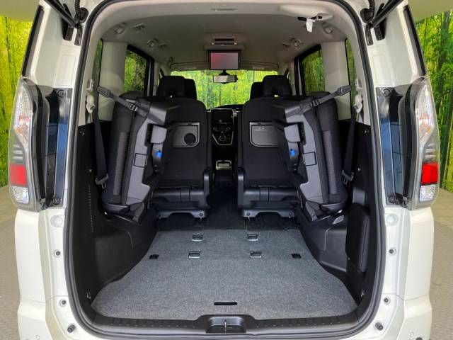 Nissan SERENA 2019-01 182821-10