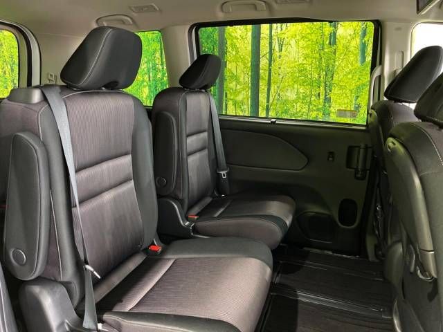 Nissan SERENA 2019-01 182821-8