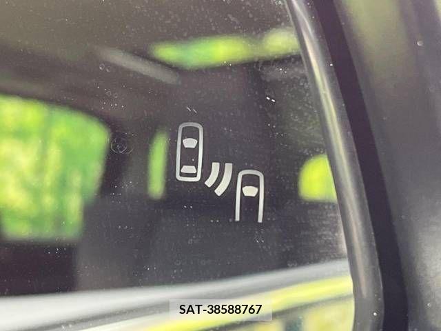 Toyota ALPHARD 2023-01 389036-5