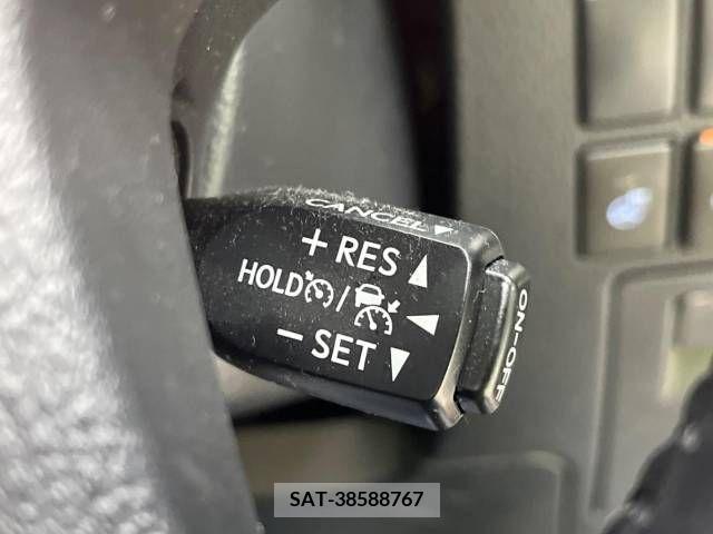 Toyota ALPHARD 2023-01 389036-4