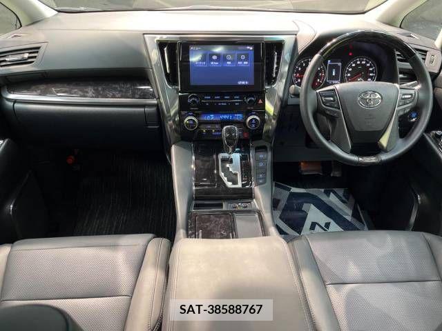 Toyota ALPHARD 2023-01 389036-1