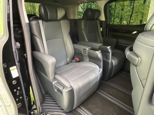 Toyota ALPHARD 2022-05 193413-9