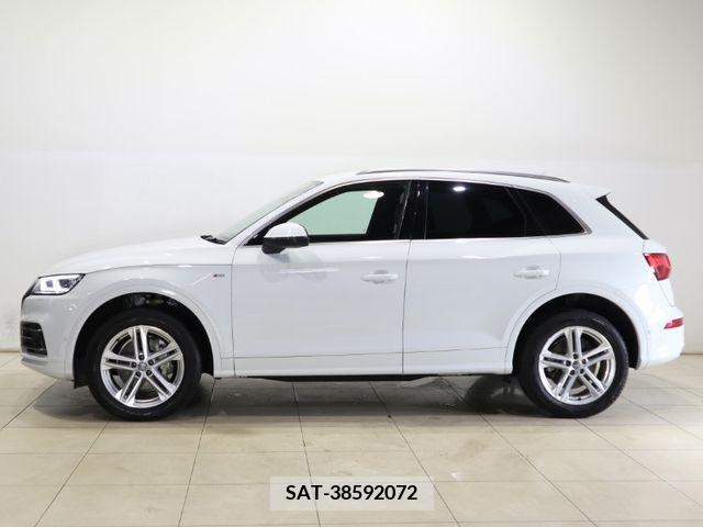 Audi Q5 2020-10 318002-4