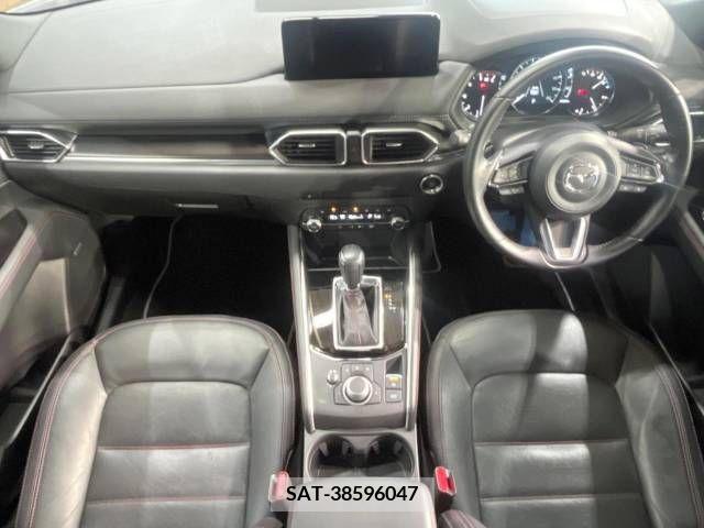 Mazda CX-5 2022-04 308472-1