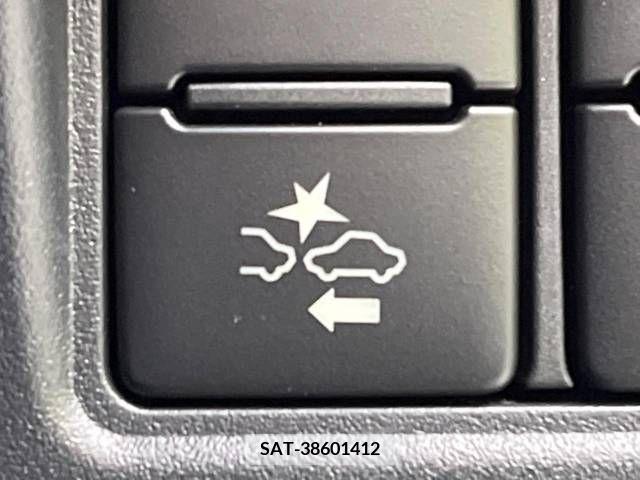 Toyota NOAH 2019-02 321603-6