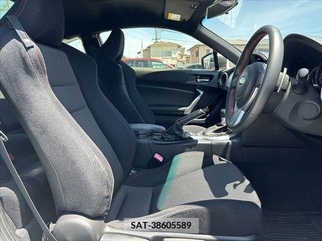Subaru BRZ 2013-01 341517-15