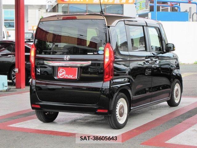 Honda N BOX 2019-04 307024-4