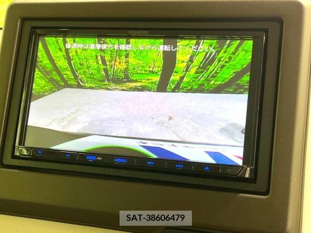 Honda N BOX 2022-05 278754-3