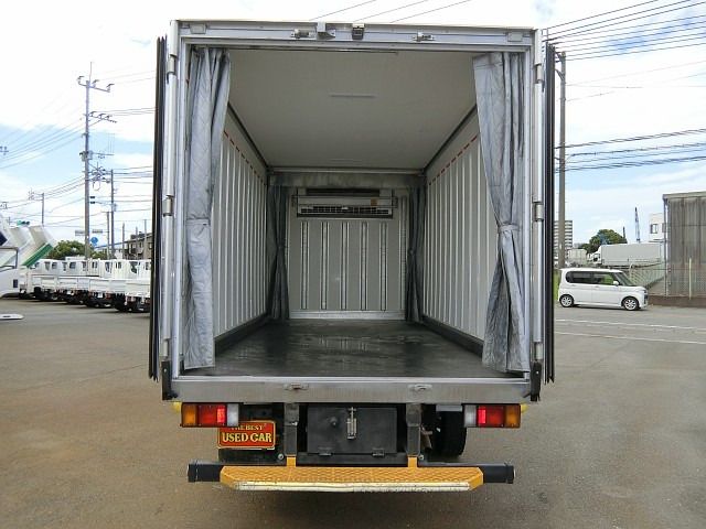 Isuzu ELF TRUCK 2017-02 8614-11