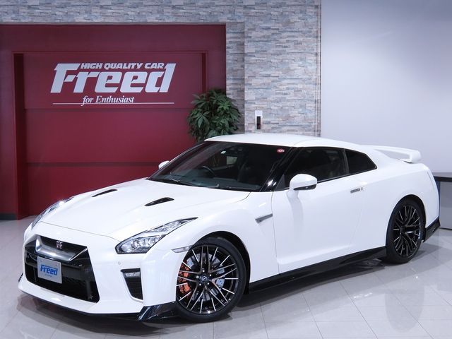 Nissan GT-R 2022-03 25924-0