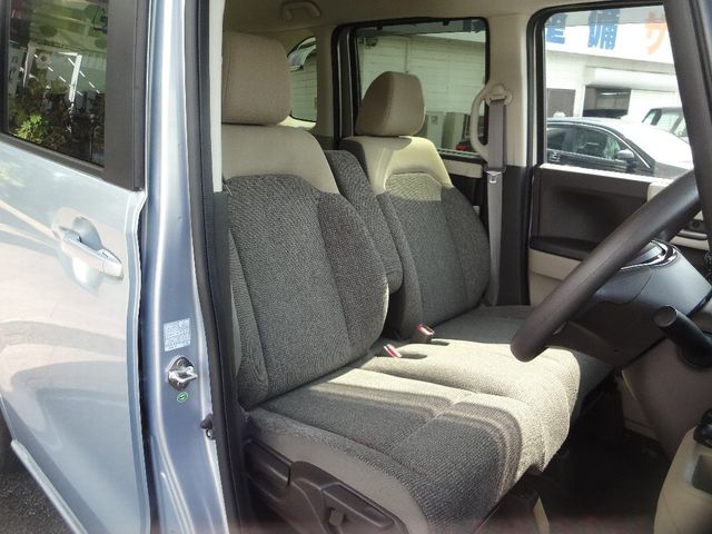 Honda N BOX 2018-07 8949-4