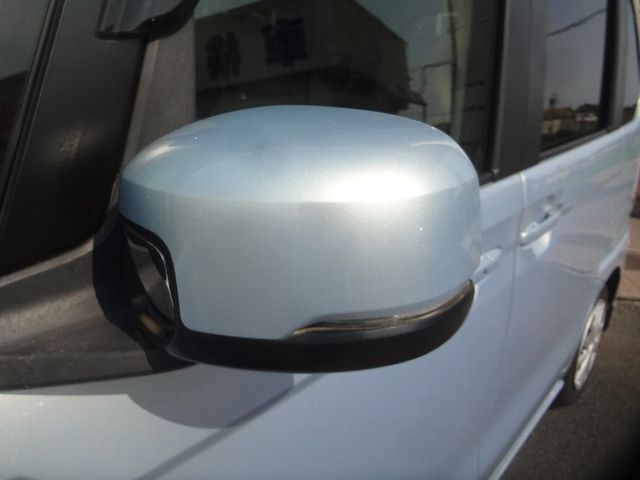 Honda N BOX 2018-07 8949-28