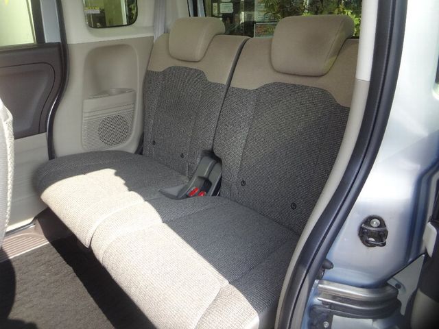 Honda N BOX 2018-07 8949-6