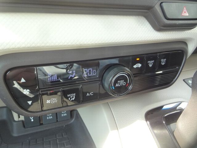 Honda N BOX 2018-07 8949-14