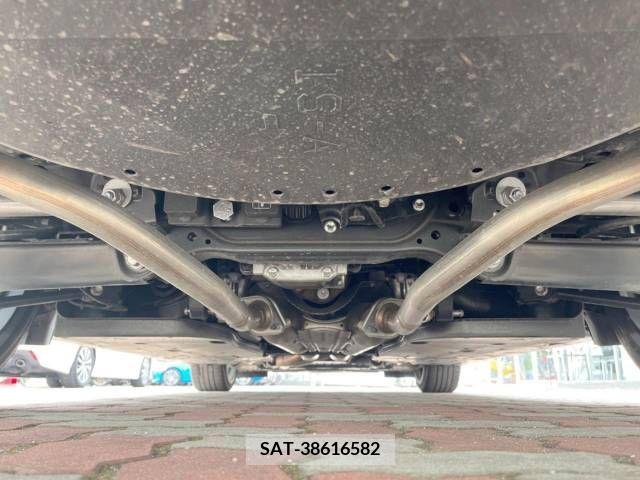 Lexus IS 2022-07 275445-19
