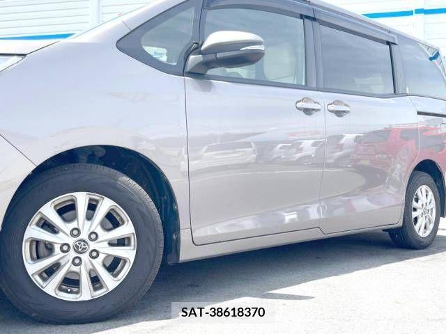 Toyota NOAH 2017-09 321551-14
