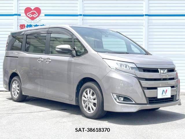 Toyota NOAH 2017-09 321551-17