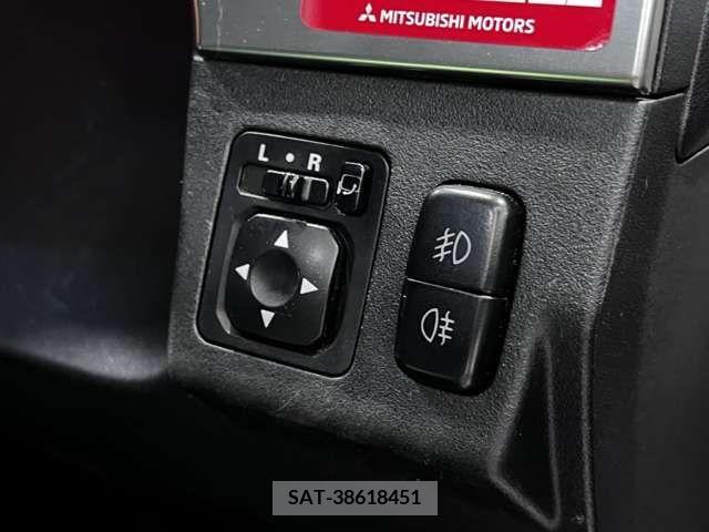Mitsubishi PAJERO 2008-12 378280-19