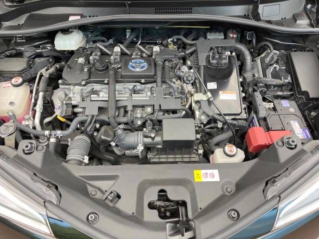 Toyota C-HR 2018-11 28858-18
