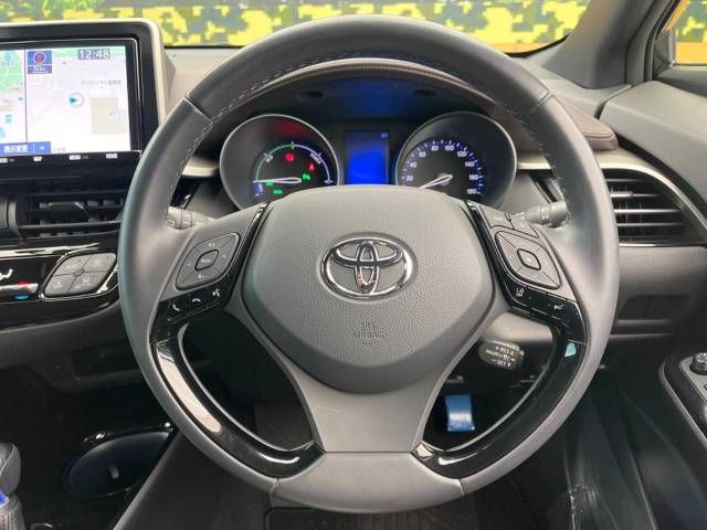 Toyota C-HR 2018-11 28858-11