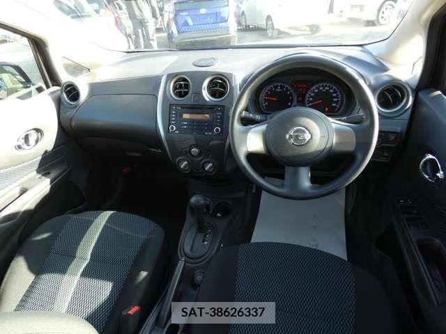 Nissan NOTE 2013-02 256846-10