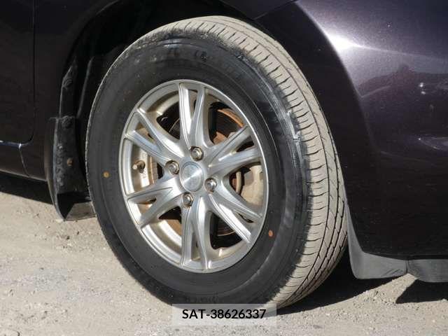 Nissan NOTE 2013-02 256846-16