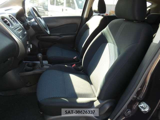 Nissan NOTE 2013-02 256846-6