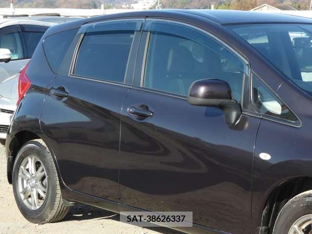 Nissan NOTE 2013-02 256846-14