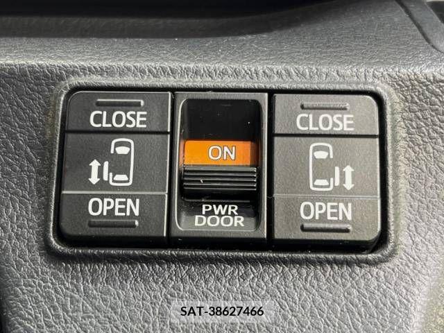 Toyota SIENTA 2015-10 298355-5
