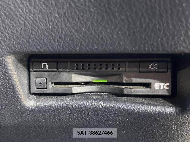 Toyota SIENTA 2015-10 298355-4