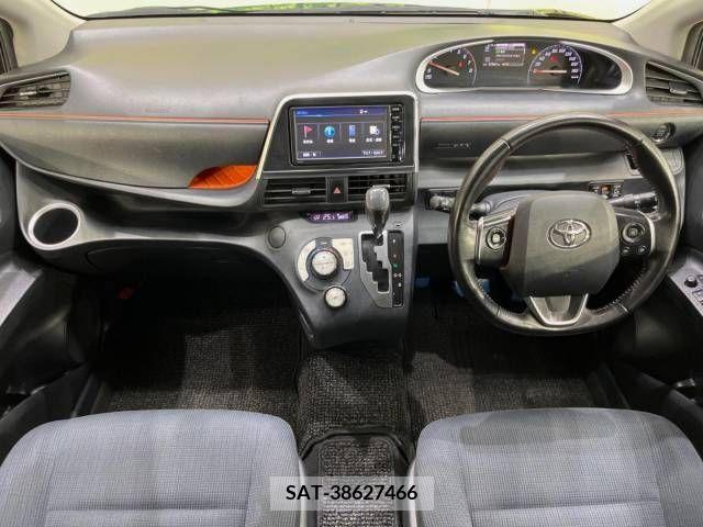 Toyota SIENTA 2015-10 298355-1