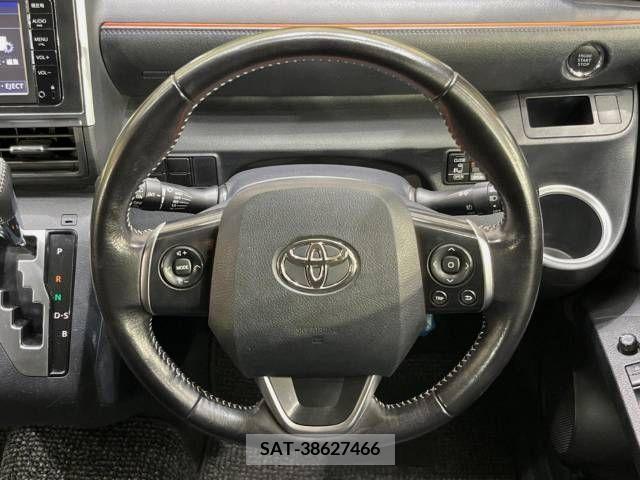 Toyota SIENTA 2015-10 298355-12