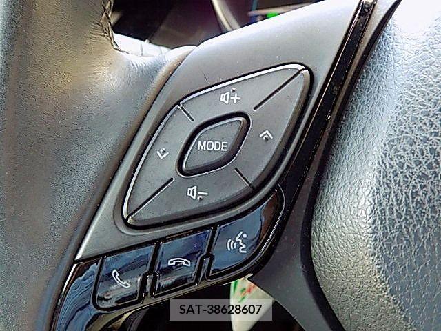 Toyota C-HR 2018-03 331238-19