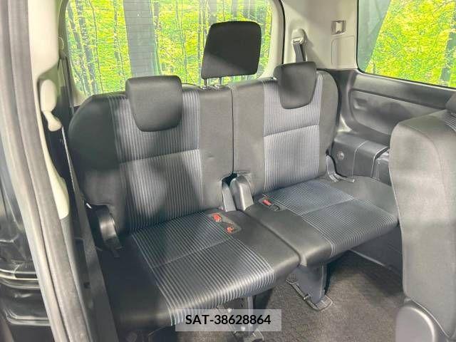 Toyota VOXY 2014-02 342219-10