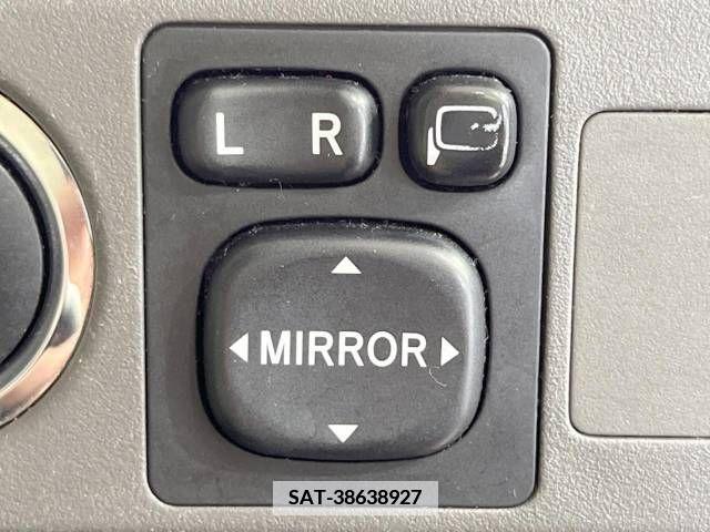 Toyota VITZ 2008-04 370147-7