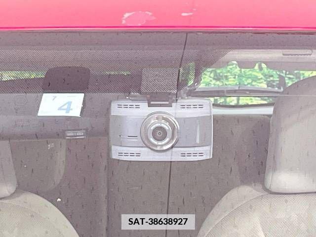 Toyota VITZ 2008-04 370147-4