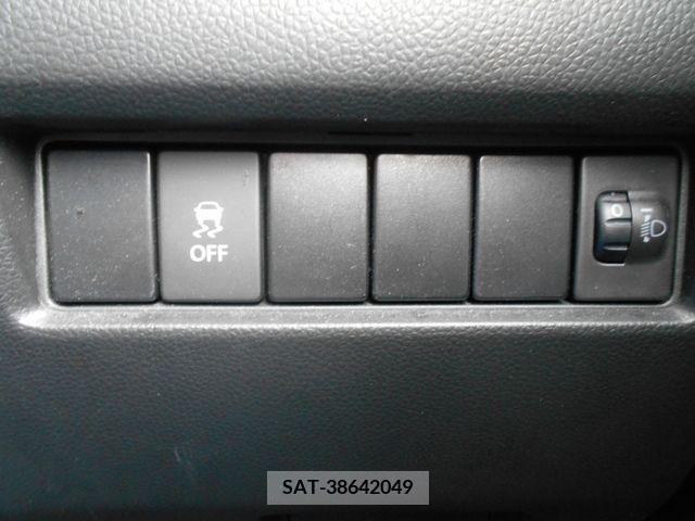 Suzuki SWIFT 2017-06 379637-16