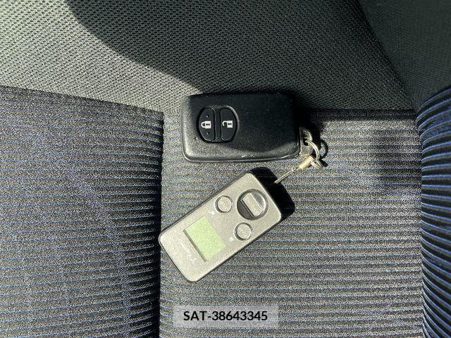 Toyota AQUA 2015-09 292045-8