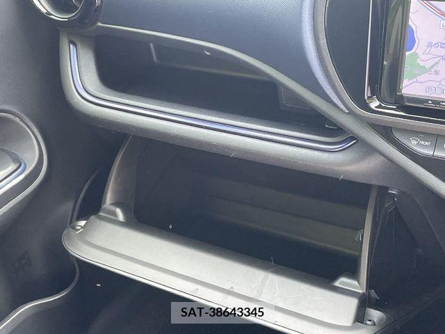 Toyota AQUA 2015-09 292045-16