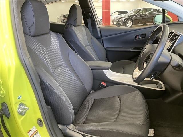 Toyota PRIUS 2016-09 188309-19