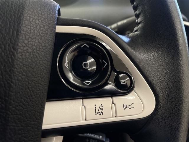 Toyota PRIUS 2016-09 188309-28