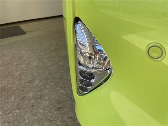 Toyota PRIUS 2016-09 188309-11