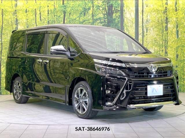 Toyota VOXY 2019-02 289032-17