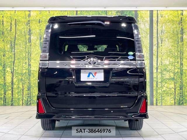 Toyota VOXY 2019-02 289032-16