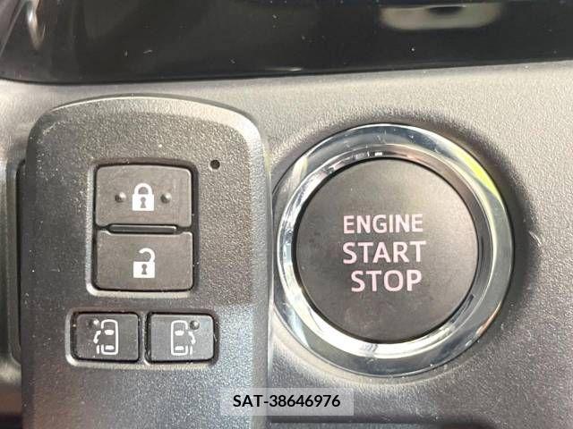 Toyota VOXY 2019-02 289032-7